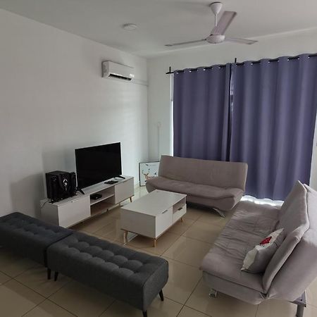 Desaru Happy Guest House D Kültér fotó