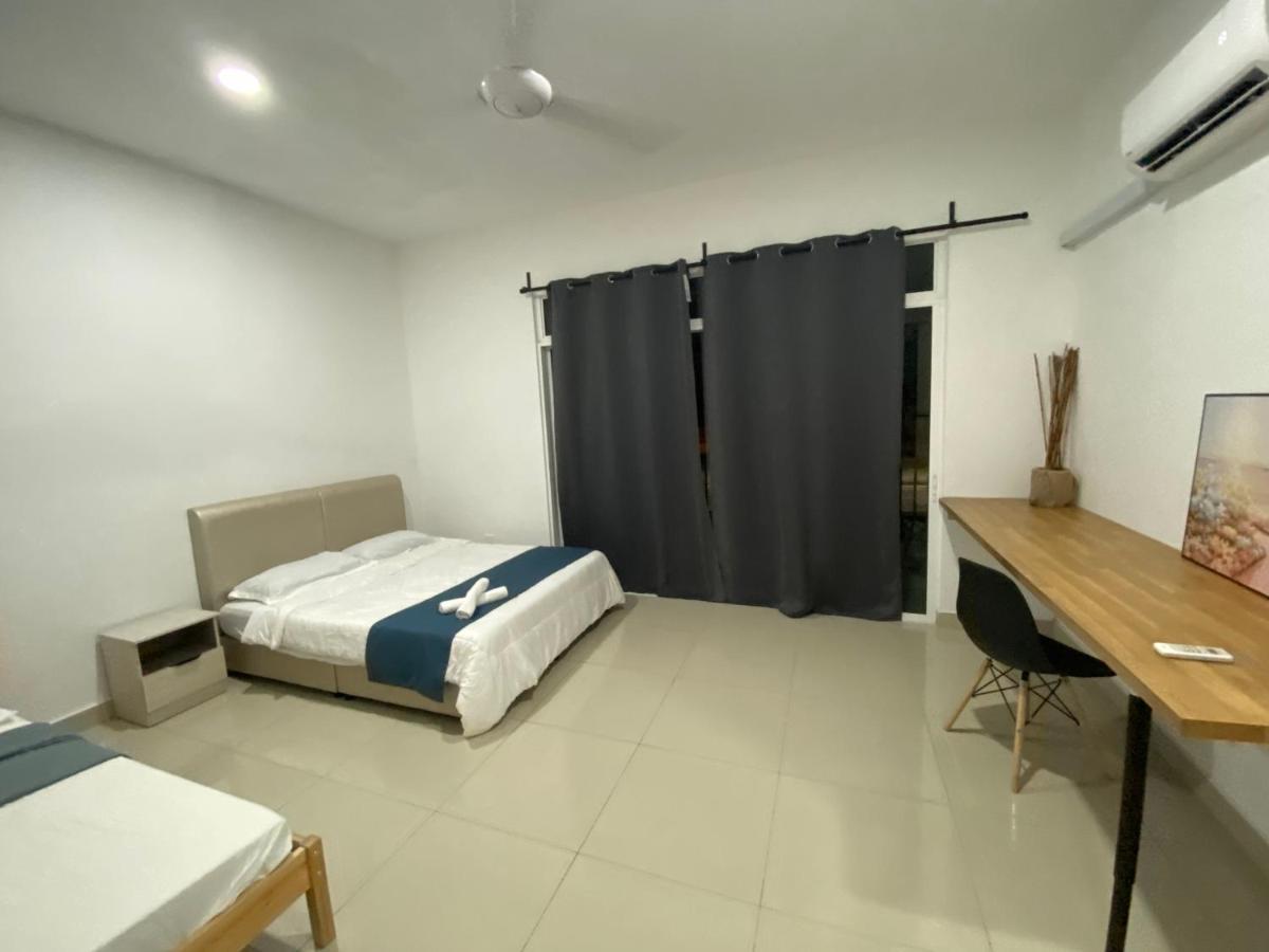 Desaru Happy Guest House D Kültér fotó