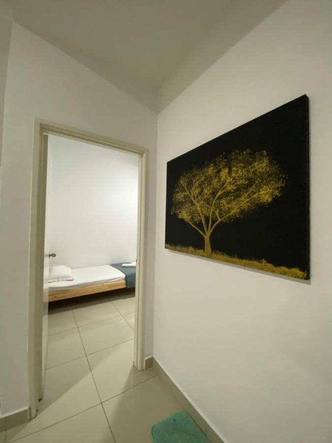 Desaru Happy Guest House D Kültér fotó