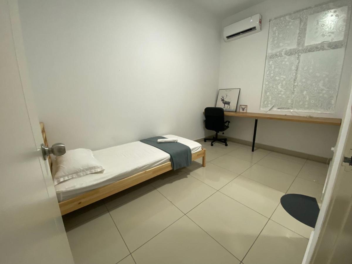 Desaru Happy Guest House D Kültér fotó